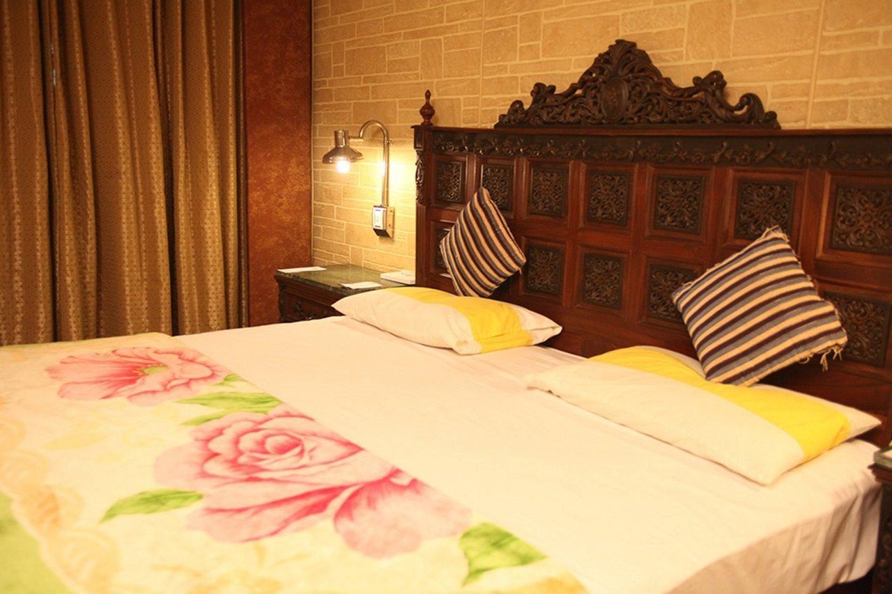Hotel Galaxy Карачи Экстерьер фото