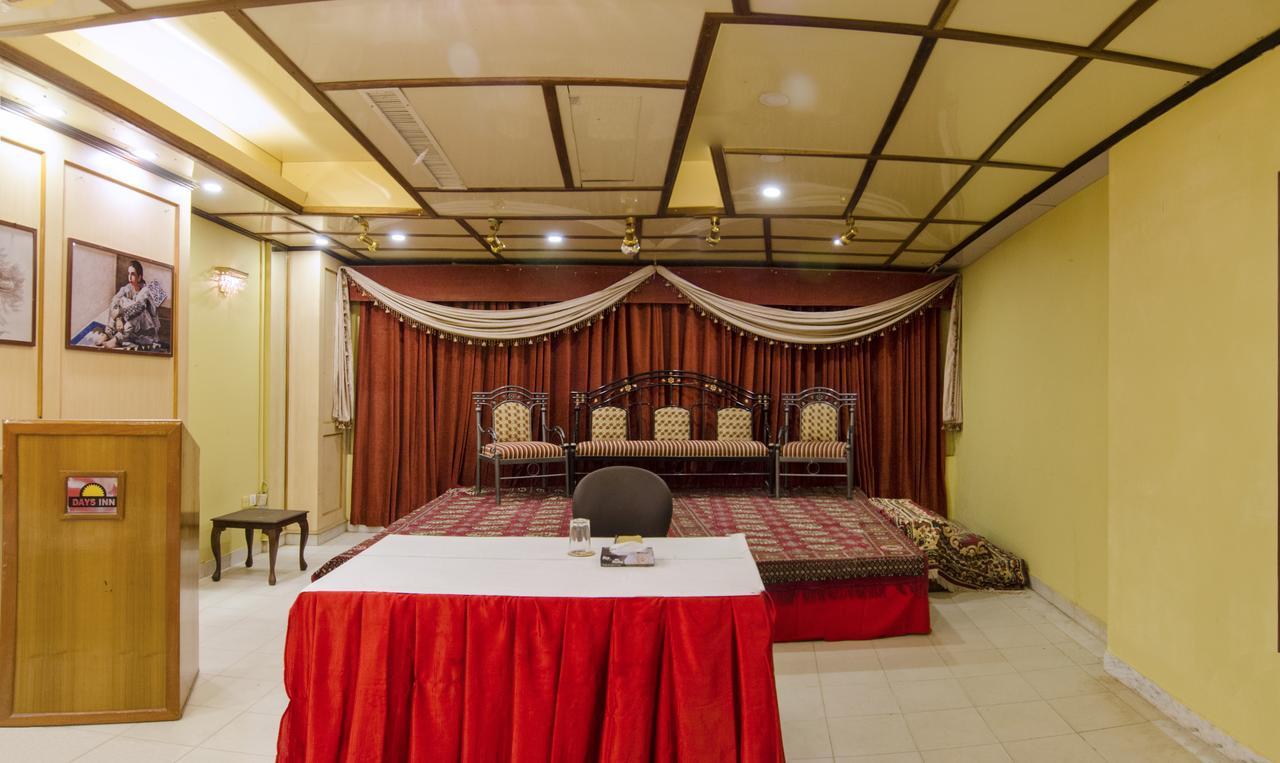 Hotel Galaxy Карачи Экстерьер фото